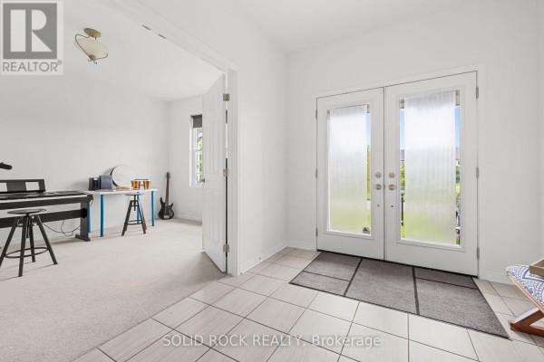 Great room - 6617 Calwood Avenue E, Ottawa, ON K4P0E7 Photo 3
