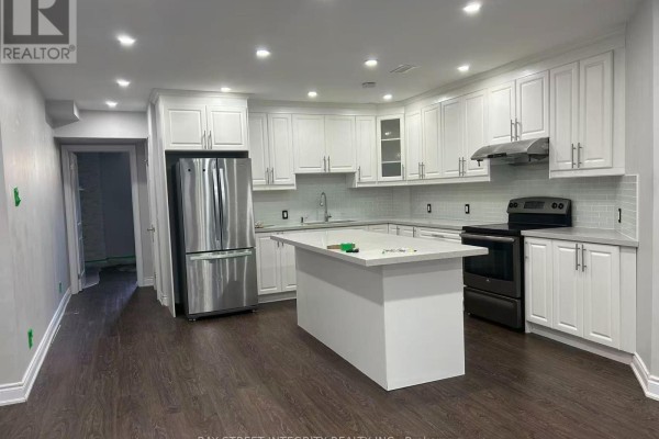 661b - 661 Wellington Street W, Aurora, ON L4G6J7 Photo 3