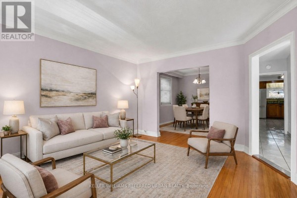 Dining room - 663 Brock Avenue, Toronto, ON M6H3P1 Photo 5