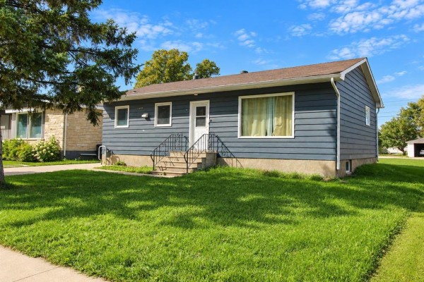 663 Pasadena Avenue, Winnipeg