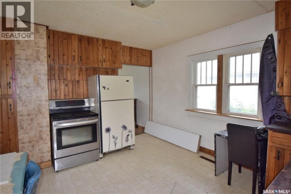 4pc Bathroom - 664 7th Street E, Prince Albert, SK S6V0S8 Photo 5