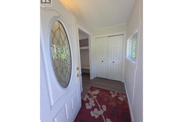 Bedroom - 6640 Lakeshore Drive, Moberly Lake, BC V0C1X0 Photo 2