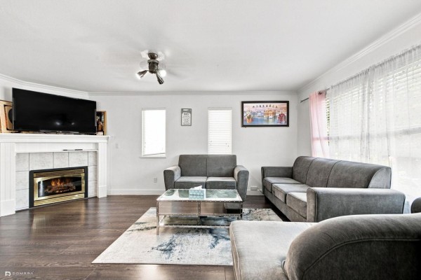6643 127 Street, Surrey, BC V3W1G5 Photo 5