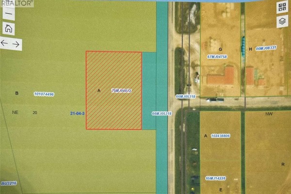 655 Service Road N, Central Butte, SK S0H0T0 Photo 2