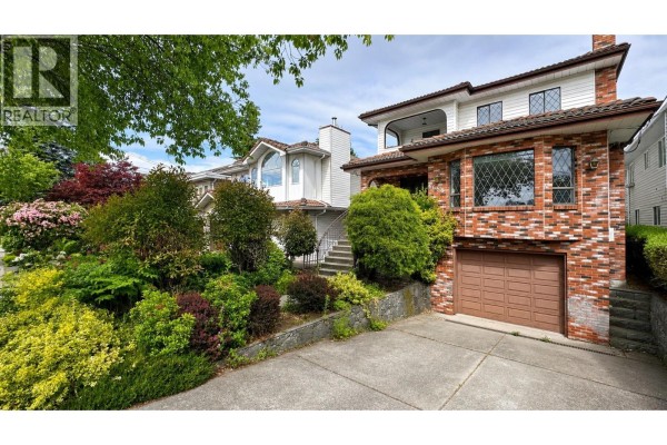 6658 Randolph Avenue, Burnaby, BC V5H3W4 Photo 2