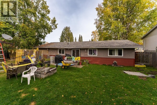 Bedroom 2 - 6665 Edelweiss Road, Prince George, BC V2K3G1 Photo 5