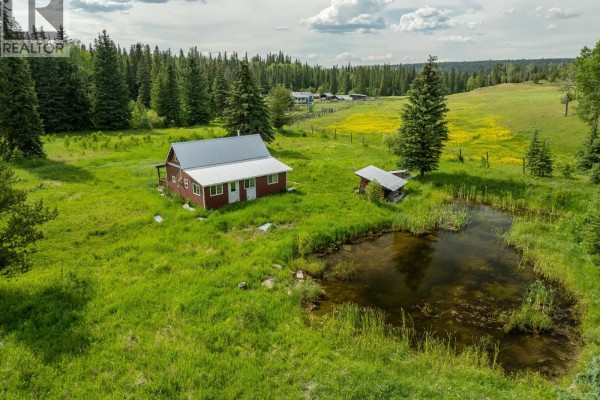 Mud room - 6665 Judson Road, Bridge Lake, BC V0K1X3 Photo 4