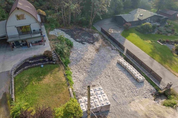 66652 Summer Road, Kawkawa Lake, Hope, BC V0X1L1 Photo 4