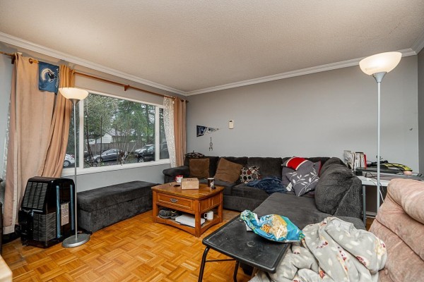 6666 133b Street, Surrey, BC V3W7E9 Photo 2