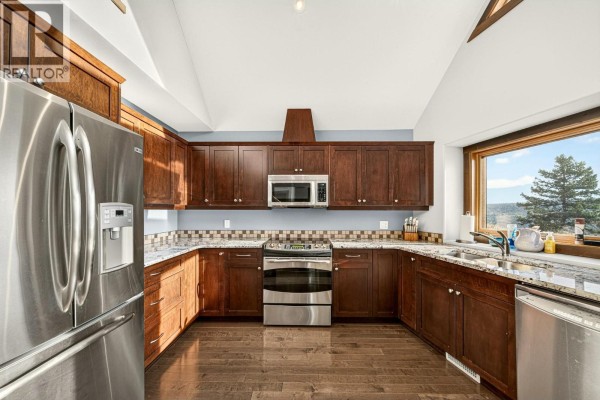 Family room - 6674 Wardner-kikomun Road Unit# 24, Wardner, BC V0B2J0 Photo 4