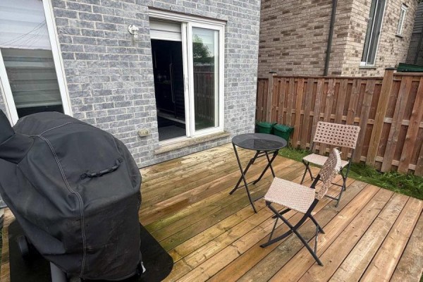 668 Blair Creek Drive, Kitchener, ON N2P0E7 Photo 2