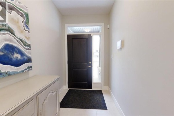668 Chelton Road, London, ON, photo 2