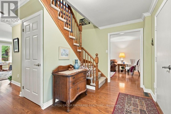 Family room - 668 Country Club Drive, London South, ON N6C5R1 Photo 5