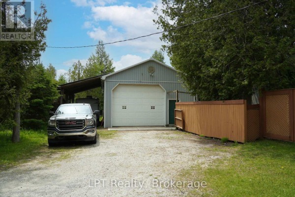 Bedroom - 668 Pike Bay Road, Northern Bruce Peninsula, ON N0H2T0 Photo 5