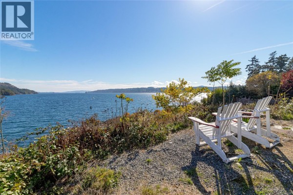 669 (lot A) Kerr Dr, Duncan, BC V9L5Y6 Photo 2