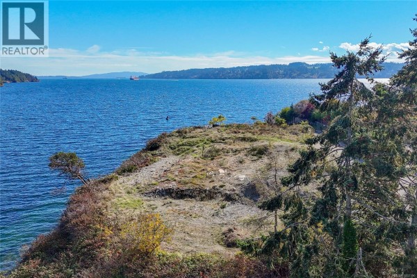 669 (lot A) Kerr Dr, Duncan, BC V9L5Y6 Photo 3