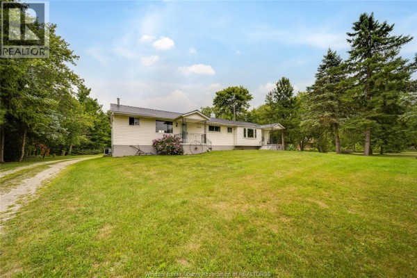 669 Talbot Road, Maidstone, ON, photo 2