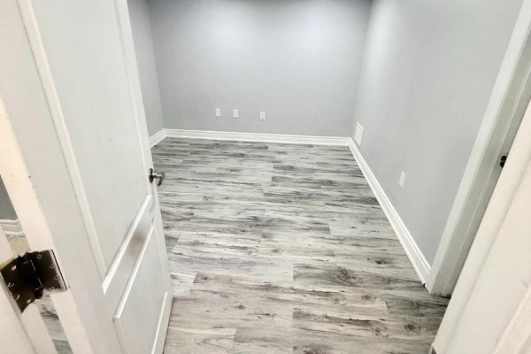 67 Baffin Crescent, Brampton, ON L7A4L1 Photo 3