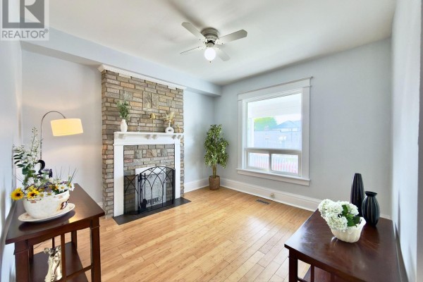 Primary Bedroom - 67 Banting Avenue, Oshawa, ON L1H2M1 Photo 4