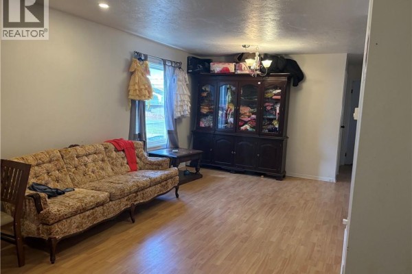 67 Beechwood Avenue, Moncton, NB E1A5P7 Photo 2