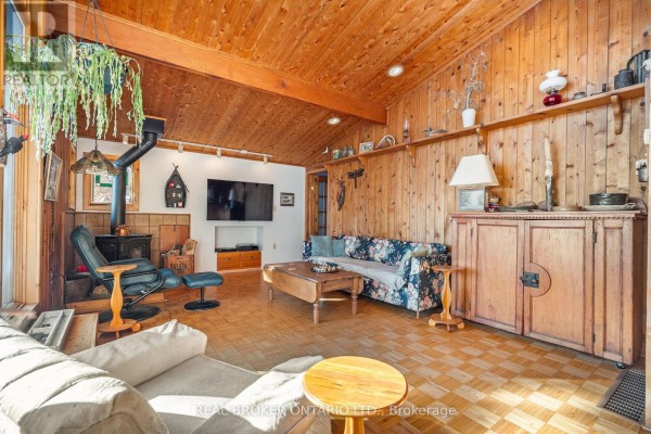 67 Birch Hill Lane, Greater Madawaska, ON, photo 2