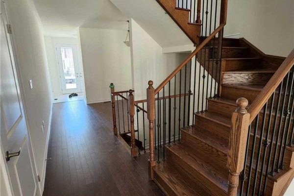 67 Calabria Drive, Caledon, ON L7C4K9 Photo 2