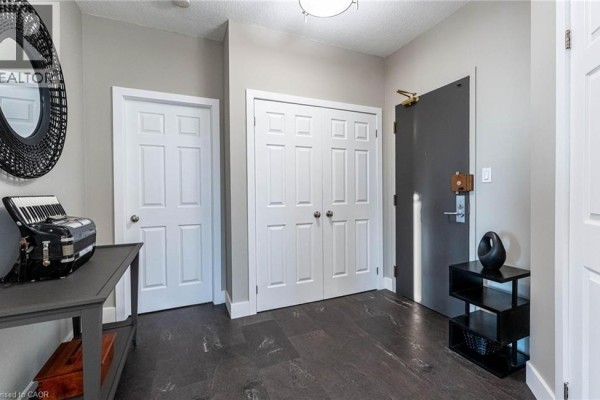 67 Caroline Street S Unit# 17c, Hamilton, ON, photo 3