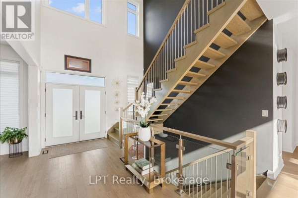 Mud room - 67 Charles Tilley Crescent, Clarington, ON L0A1J0 Photo 5