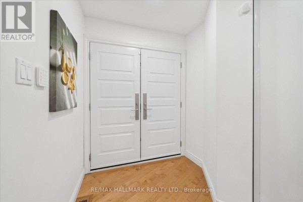 67 Chilmar Crescent, Vaughan, ON L4J6Y5 Photo 4