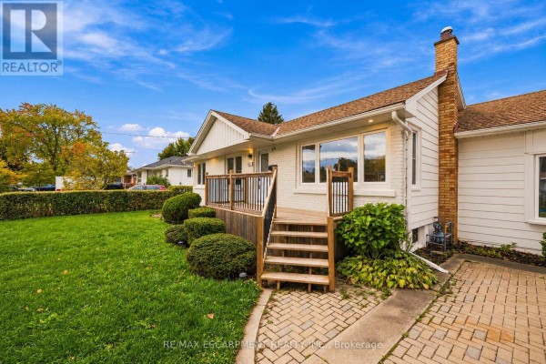 Sitting room - 67 Forster Street, St  Catharines, ON L2N2A6 Photo 2