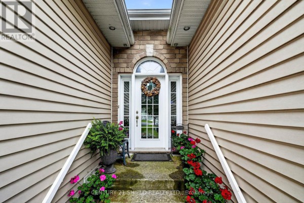 67 Front Street, North Stormont, ON K0C1K0 Photo 5