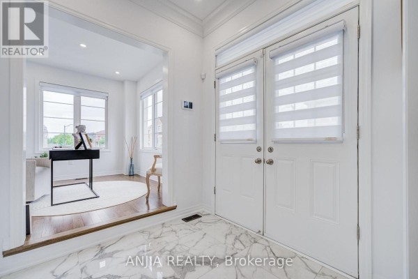 Dining room - 67 Furrow Street, Markham, ON L6E2H8 Photo 4