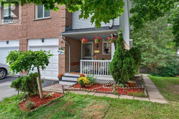 2pc Bathroom - 67 Grandridge Crescent, Guelph, ON N1H8G3 Photo 3
