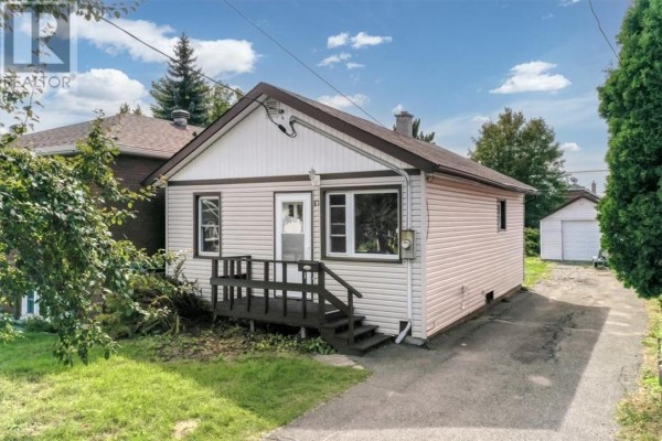 67 Gutcher Avenue, Greater Sudbury, ON P3C3H7 Photo 2