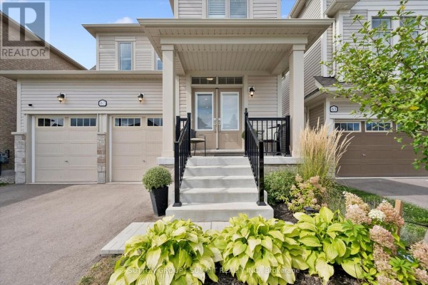 67 Harpin Way W, Centre Wellington, ON, photo 2