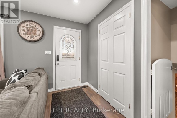 Bedroom 2 - 67 Little Britain Road, Kawartha Lakes, ON L0C1H0 Photo 4