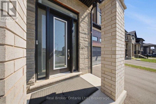 Bedroom - 67 Macklin Street, Brantford, ON N3V0B7 Photo 4