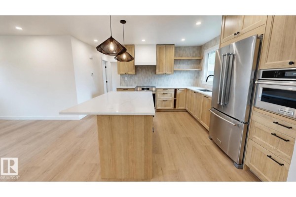 Kitchen - 67 Menlo Cr, Sherwood Park, AB T8A0R9 Photo 3