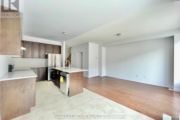 67 Milady Crescent, Barrie, ON L9J0X2 Photo 3