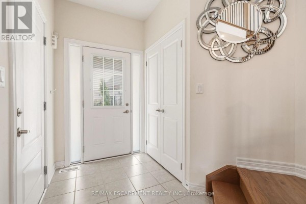 67 Pinot Crescent, Hamilton, ON, photo 3