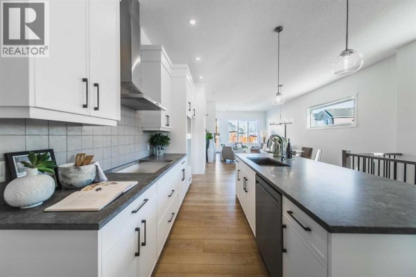 5pc Bathroom - 67 Setonridge Park Se, Calgary, AB T3M4J7 Photo 4