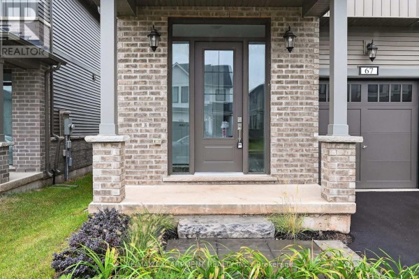 67 Starfire Crescent, Hamilton, ON, photo 2