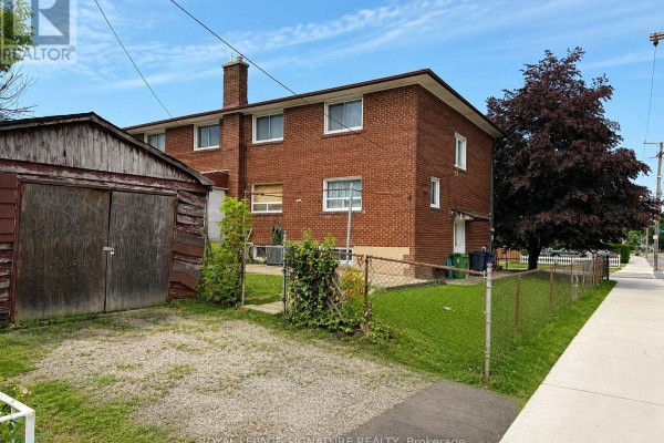 Kitchen - 67 Stilecroft Drive, Toronto, ON M3J1A8 Photo 4