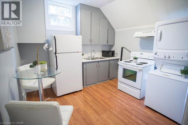 67 Terrace Hill Street Unit# Upper, Brantford, ON N3R1G2 Photo 5