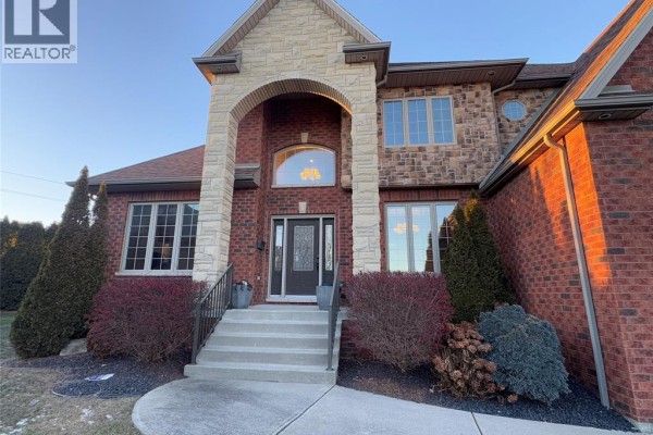67 Theresa Trail, Leamington, ON, photo 2