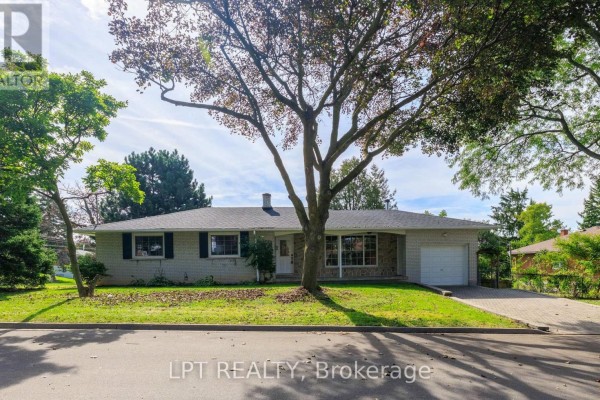 67 Woodthorpe Road, Toronto