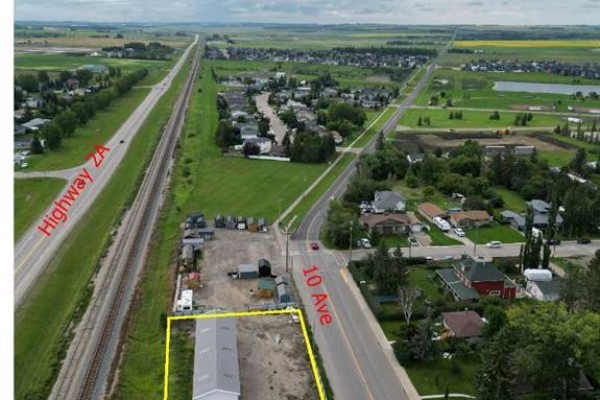 670 10 Avenue S, Carstairs, AB, photo 3