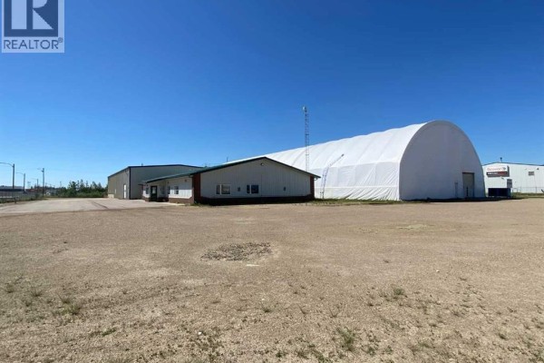 6701 & 6705 44 Avenue, Ponoka, AB, photo 2