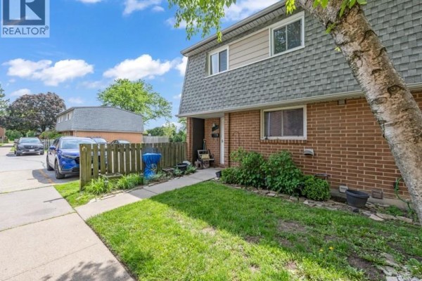 2pc Bathroom - 6701 Rose-ville Garden Drive, Windsor, ON N8T1J3 Photo 2