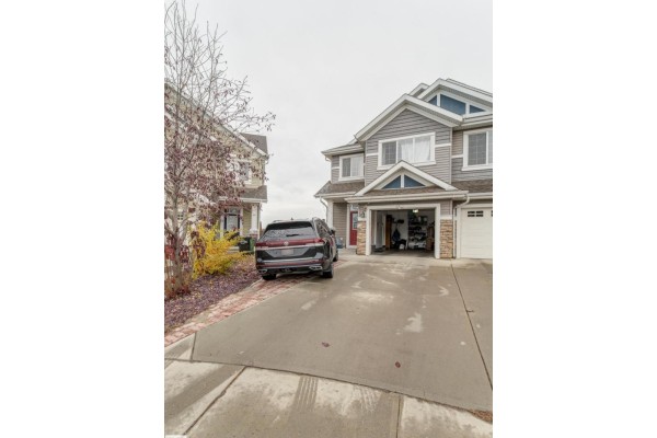 Family room - 6706 24 Av Sw, Edmonton, AB T6X2A9 Photo 4
